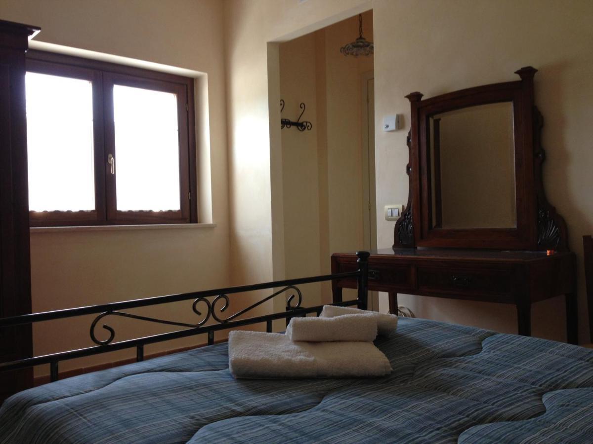Bed and Breakfast Il Casale San Martino à Norcia Extérieur photo