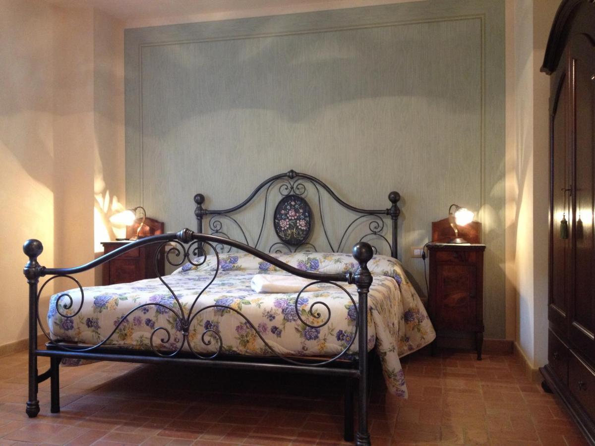 Bed and Breakfast Il Casale San Martino à Norcia Chambre photo